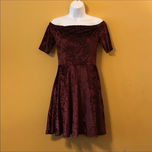 Xhilaration Dresses & Skirts - Xhilaration Dress B6